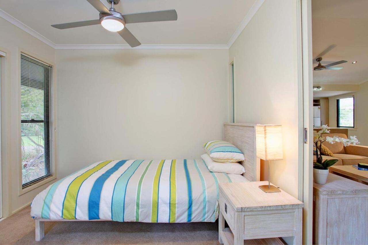 6 Orania Court Rainbow Shores Рейнбоу Бийч Екстериор снимка